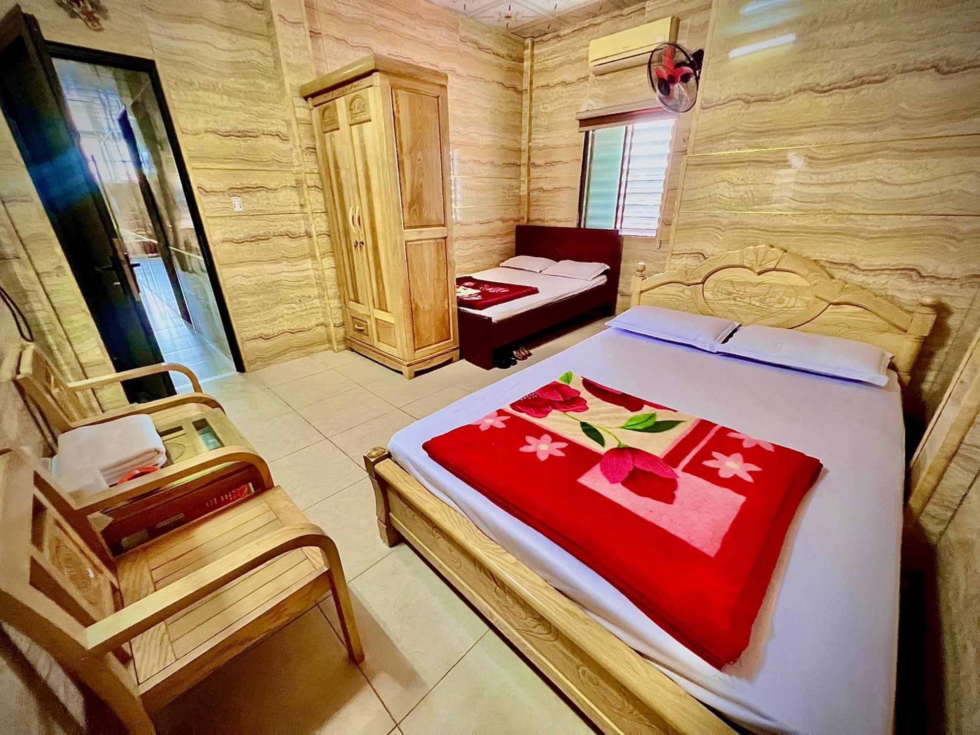 Thanh Thuy Guesthouse ドンハ エクステリア 写真