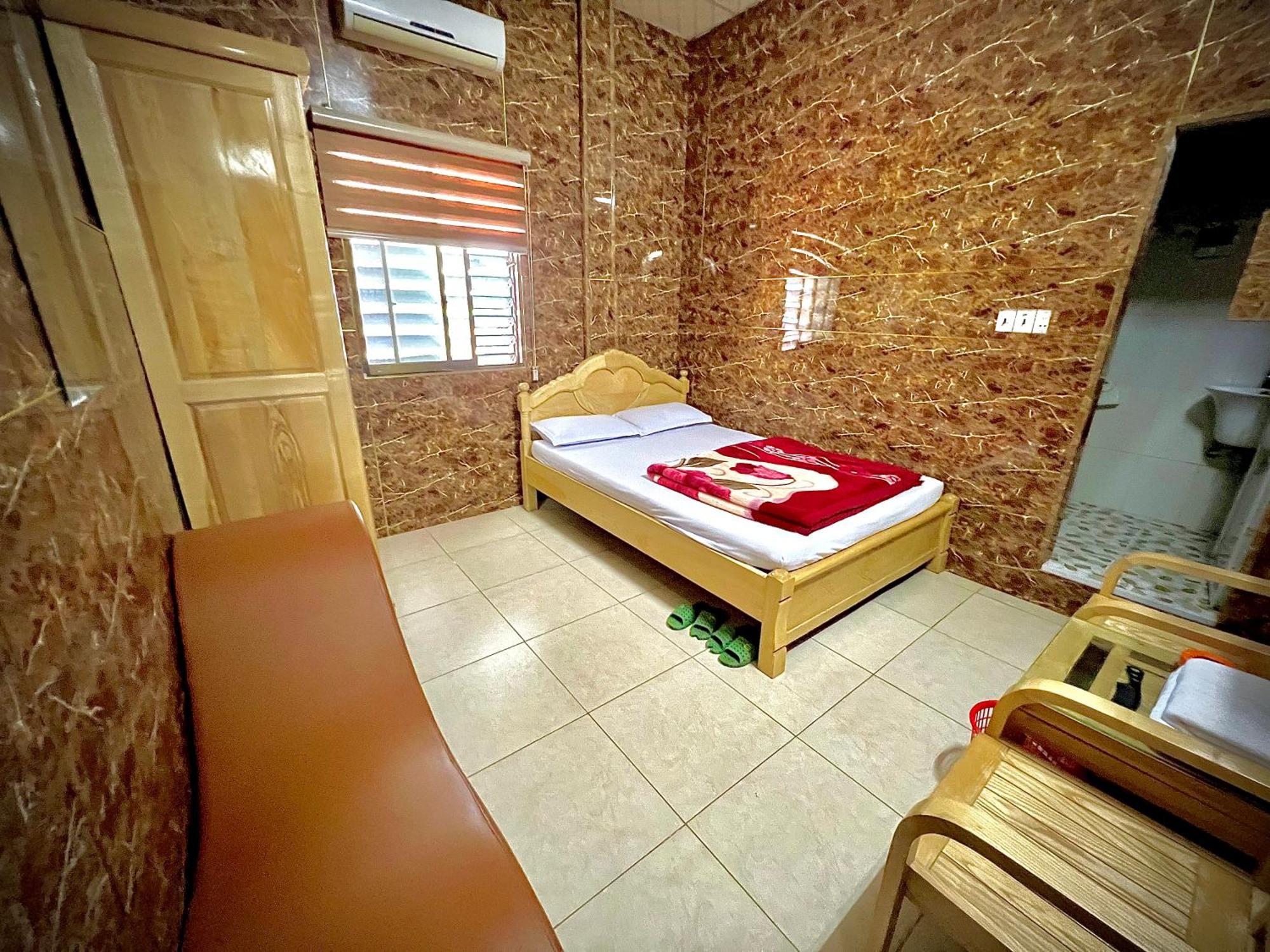 Thanh Thuy Guesthouse ドンハ エクステリア 写真